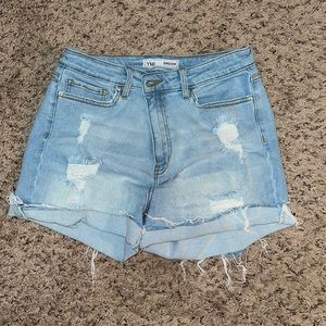 Distressed boyfriend denim shorts